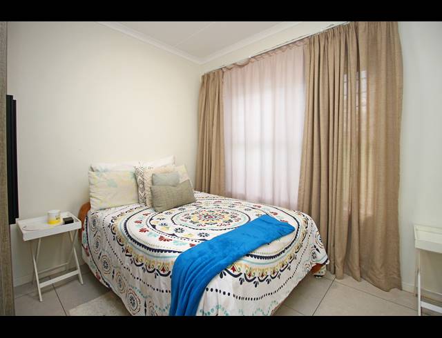 2 BEDROOM APARTMENT FOR SALE IN NORTHGATE